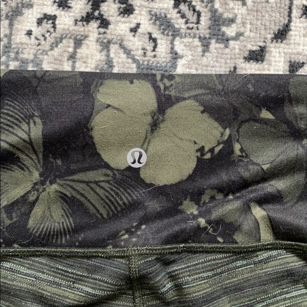 Lululemon pants